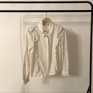 Zara. Small. White detail top.